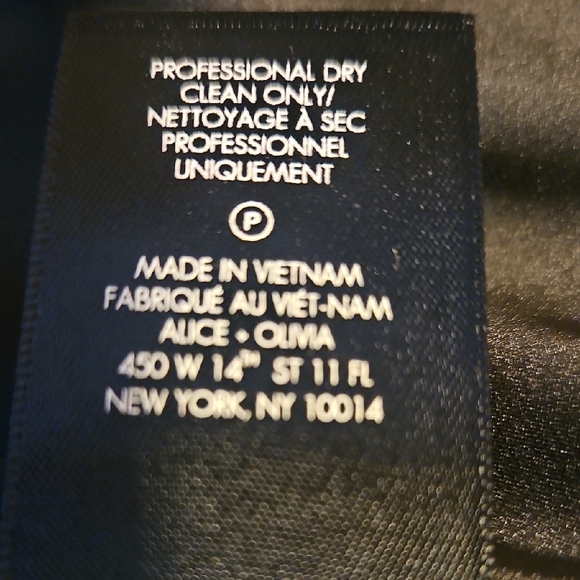 Alice + Olivia Bright Pink Blazer with Black Lapel - Picture 8 of 8